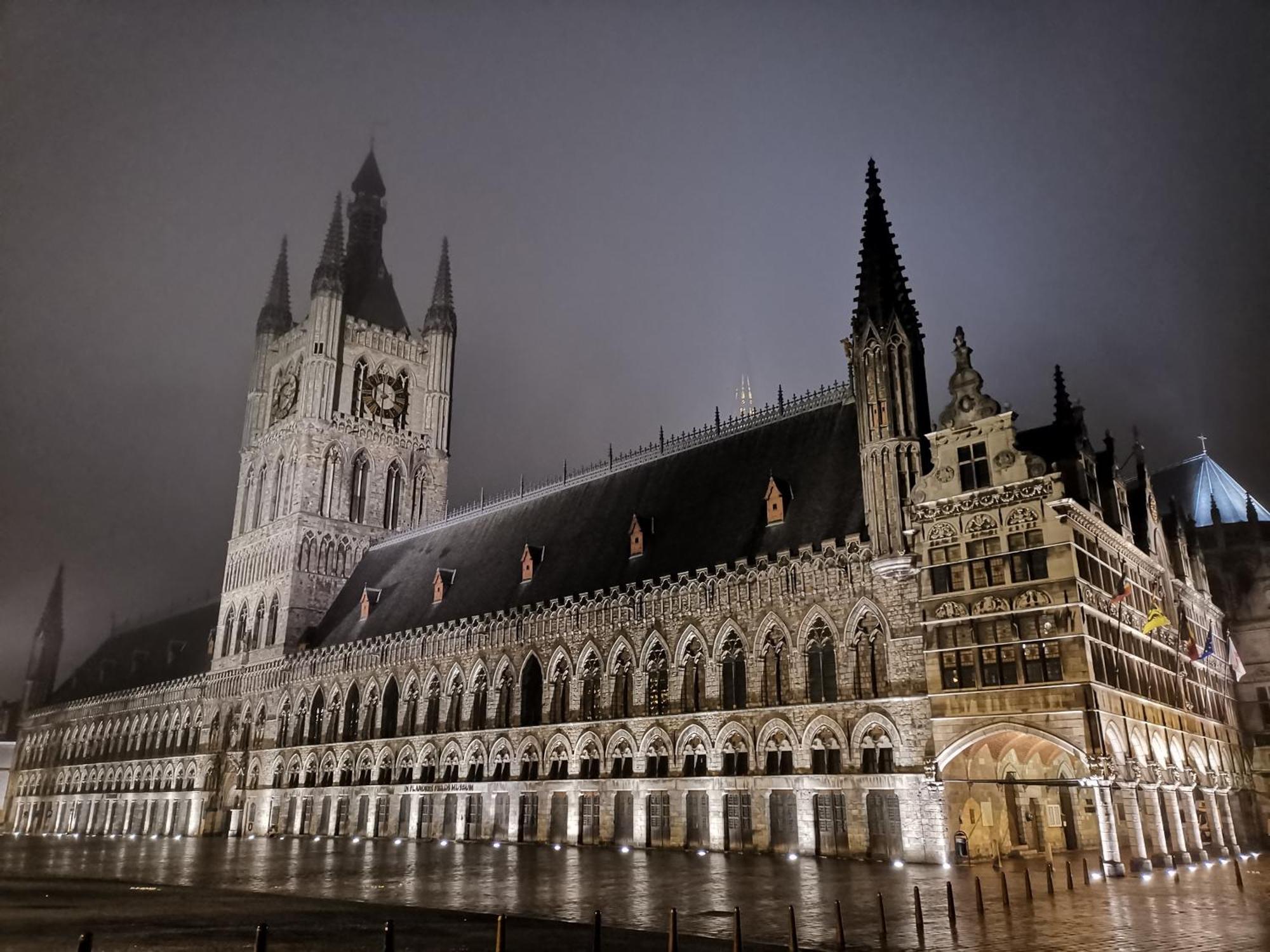 Appartamento Moonlight Relax Ypres Esterno foto